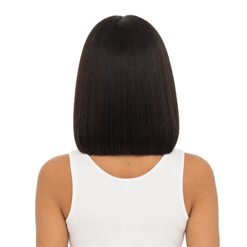 Christina: Short Straight Wig with 5x5 Closure – Perfect Volume, Seamless Fit